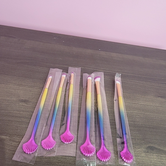 Make up brushes rainbow - Picture 5 of 6